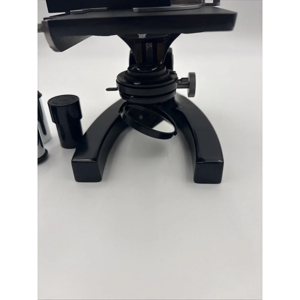 Bausch & Lomb WM5608 Microscope Monocular Vintage Lab Equipment USA